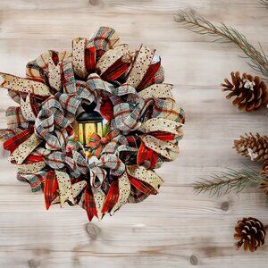 Cardinal with Lantern wreath
